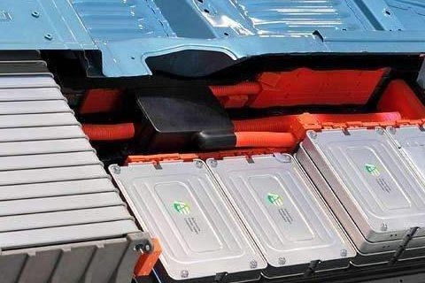 南明西湖社钴酸锂电池回收|废电池回收方式